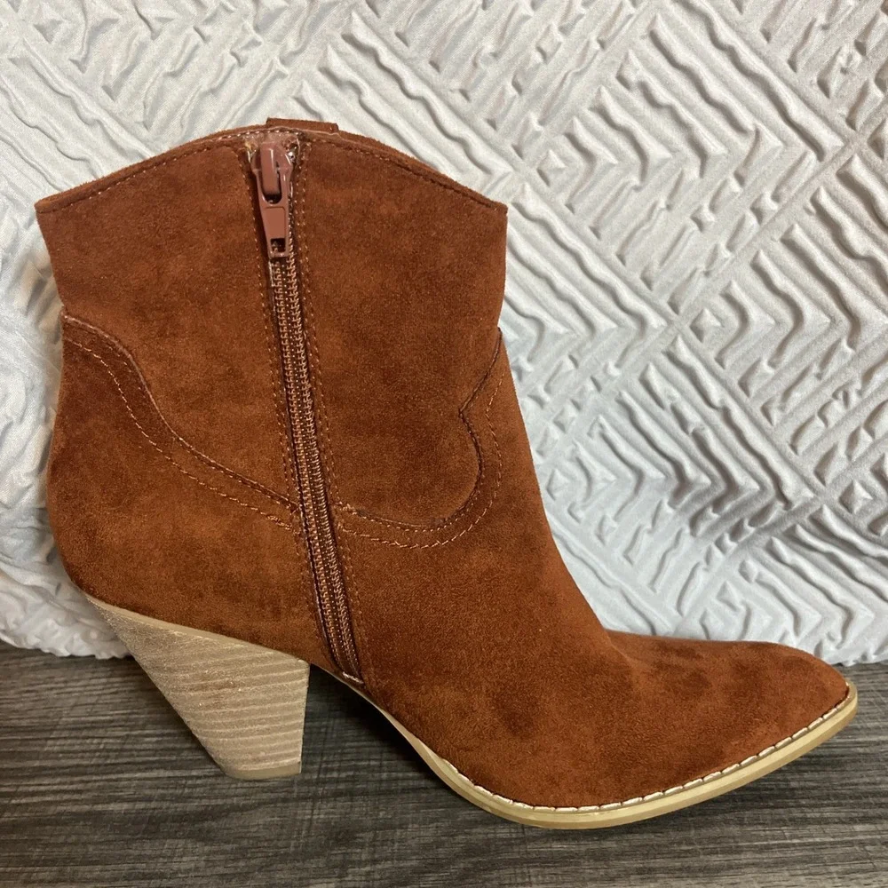 Mi.iM Western Ankle Booties Size 6 Burnt Umber Faux Suede Side Zip Cowgirl Boots